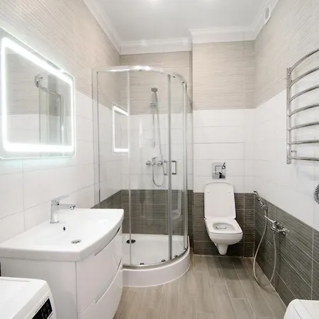 Myaparts R2 Lägenhet Lviv